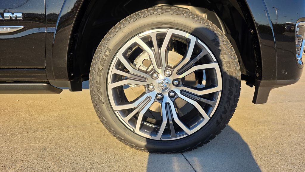 2026 RAM 1500 Tungsten - Photo 11