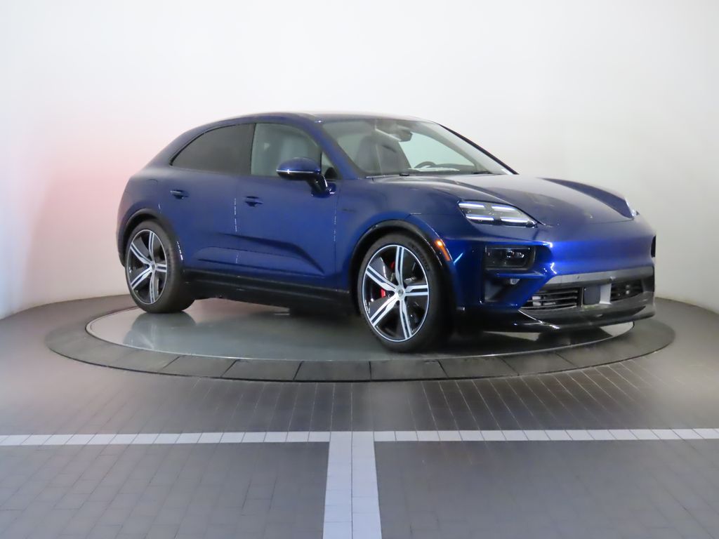 Thumbnail: 2025 Porsche Macan - 9