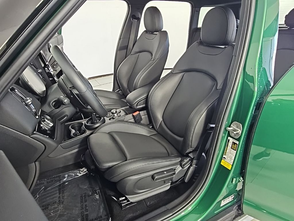 Thumbnail: 2023 MINI Cooper Countryman - 22