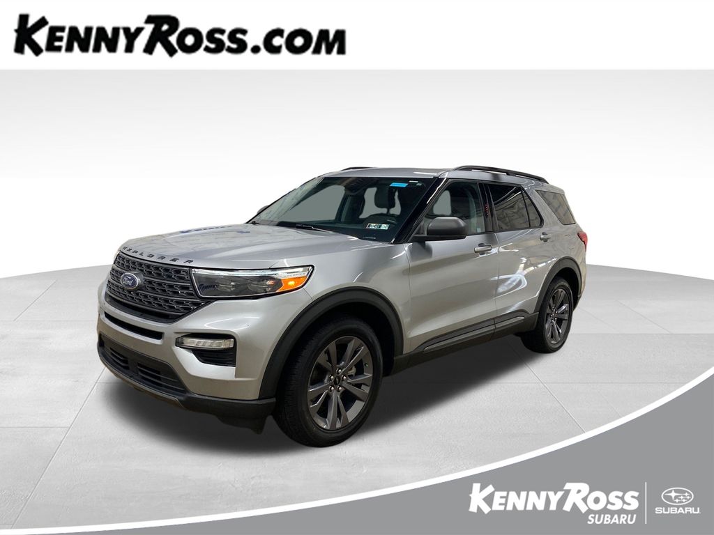 Silver Metallic 2021 Ford Explorer SUV / Crossover All-Wheel Drive Automatic
