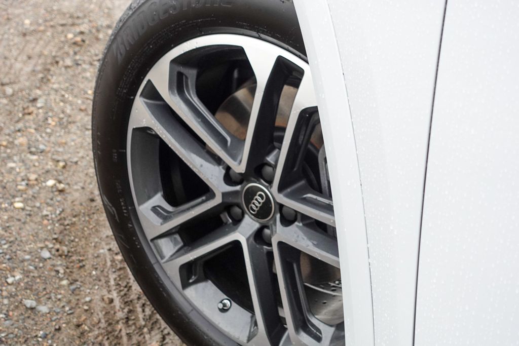 New 2025 White Audi 2.0T Premium image 10