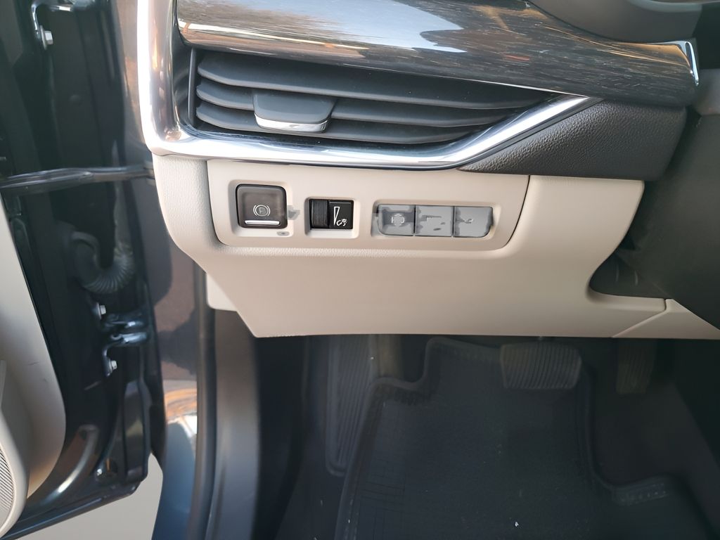 Used Car 2020 Cadillac Xt4  Premium Luxury For Sale Under $30,000 In Austin, Texas