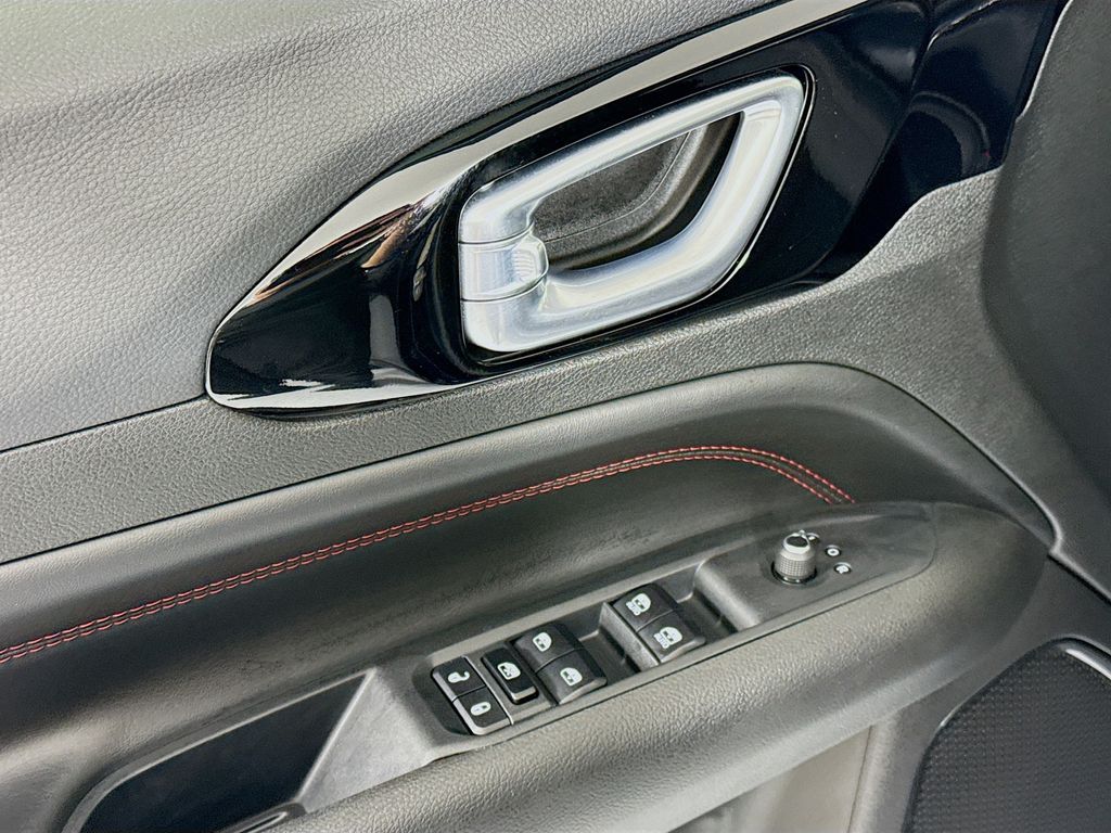 Thumbnail: 2024 Jeep Compass - 23