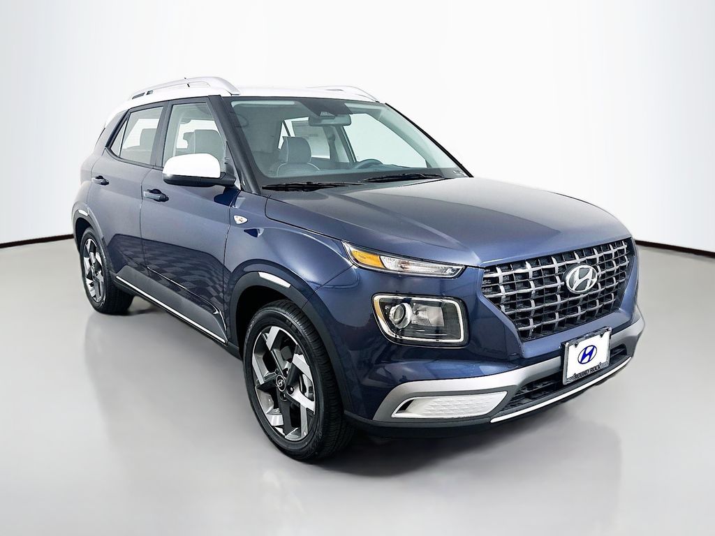Thumbnail: 2026 Hyundai Venue - 3