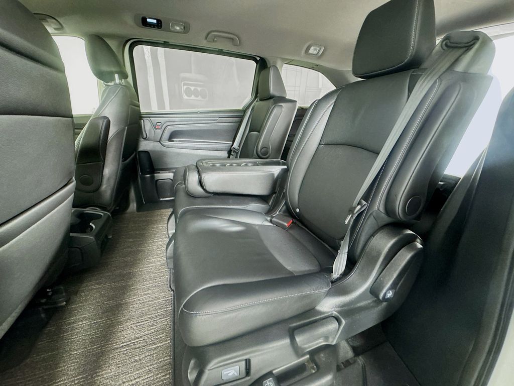 Used Car 2023 Honda Odyssey  Touring For Sale Under $35,000 In Austin, Texas