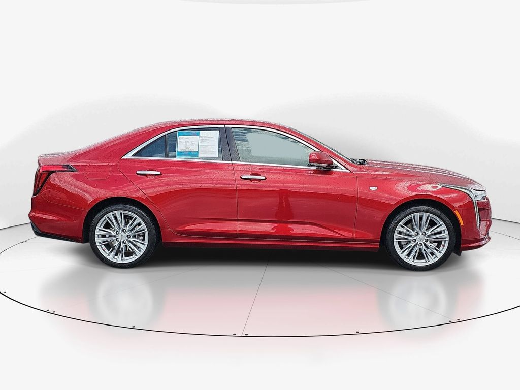 View vehicle photo 4