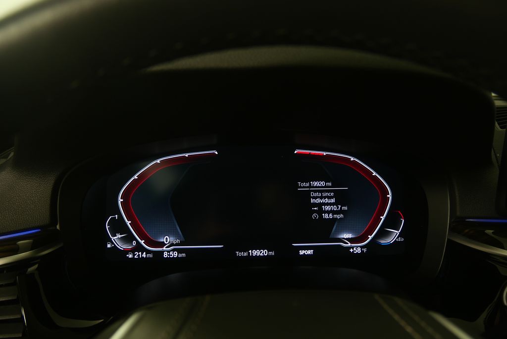 Thumbnail: 2023 BMW 5 Series - 19