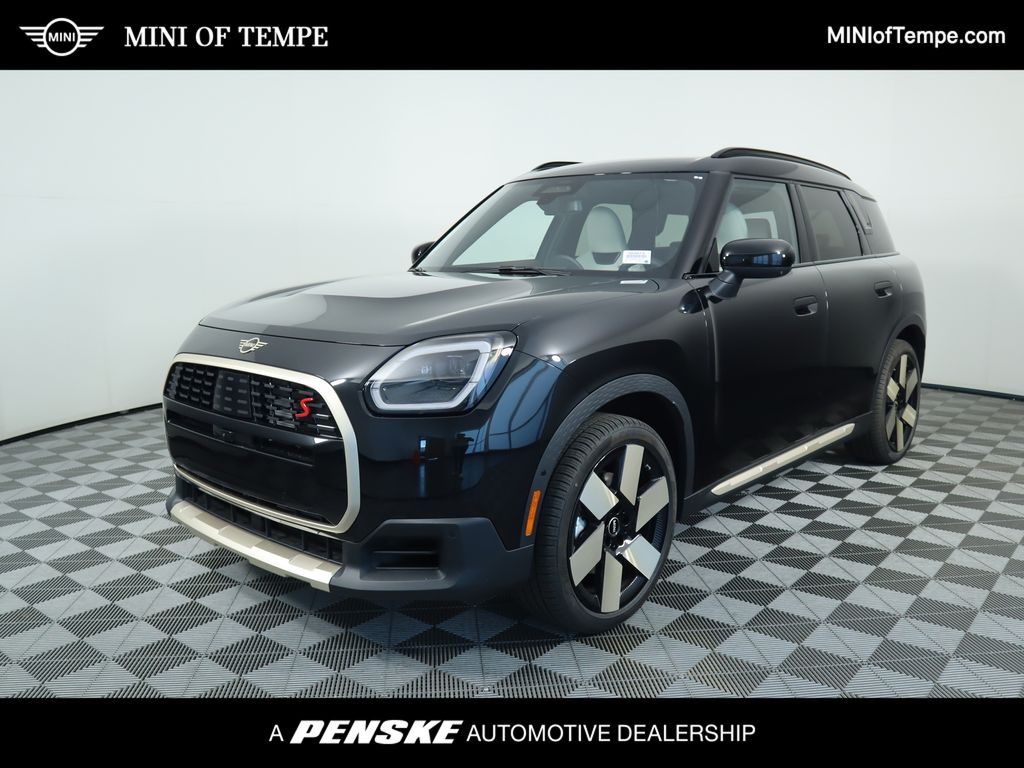 2025 MINI Cooper Countryman Base Hero Image