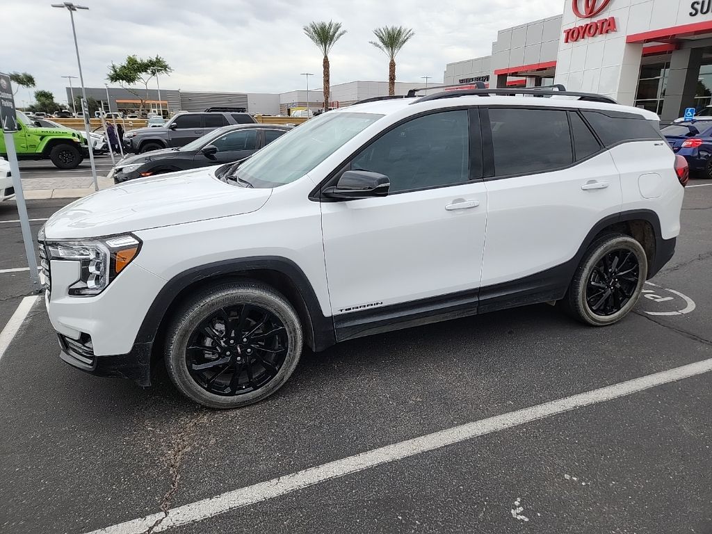 Thumbnail: 2024 GMC Terrain - 4