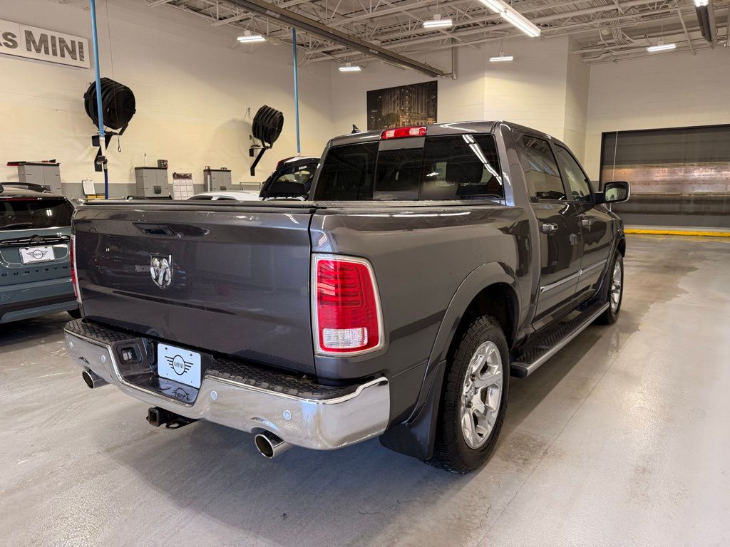 2015 RAM 1500 Laramie 6