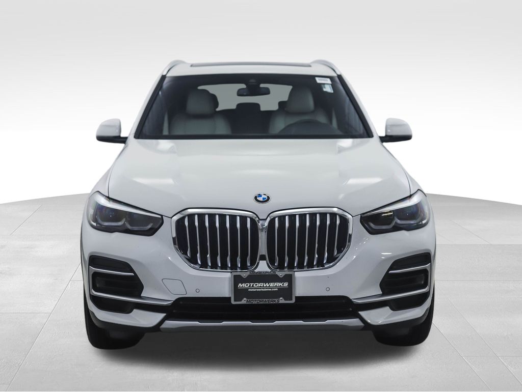 2022 BMW X5 xDrive40i 8