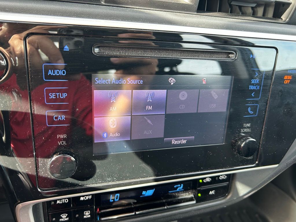 Thumbnail: 2019 Toyota Corolla - 24