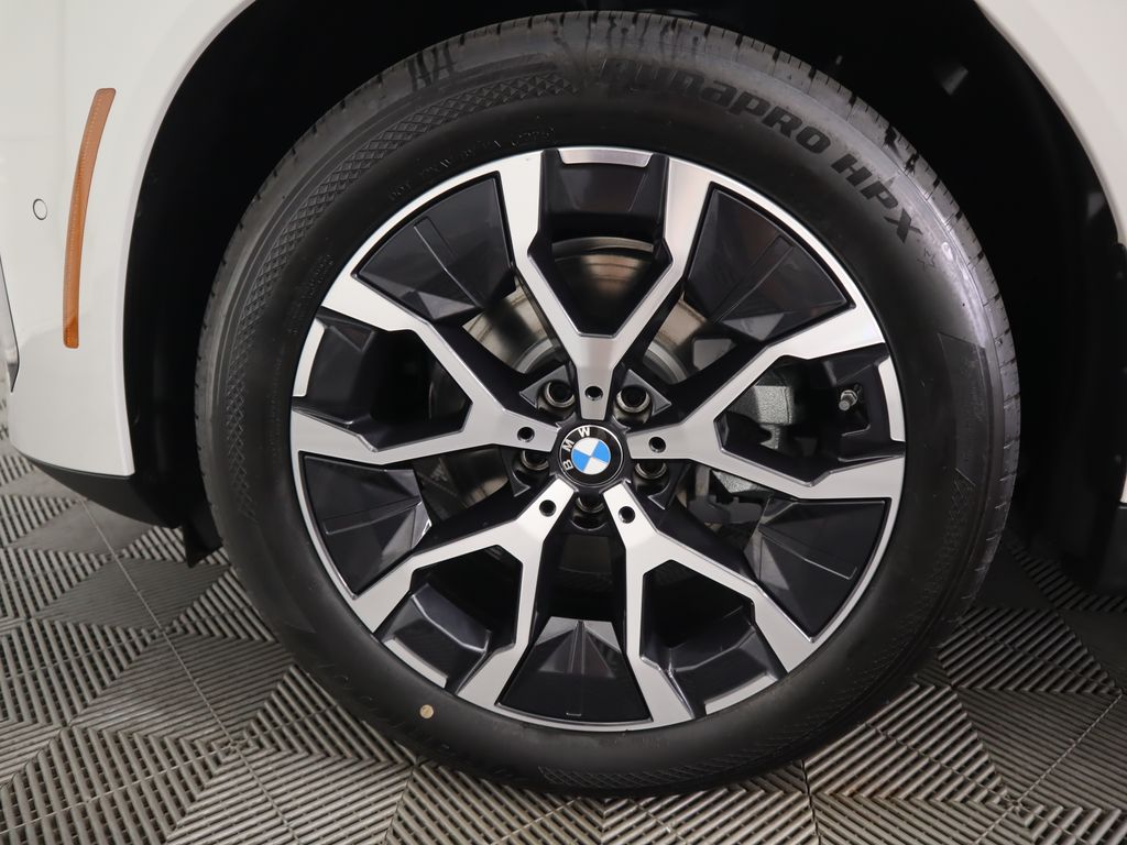 Thumbnail: 2026 BMW X3 - 32