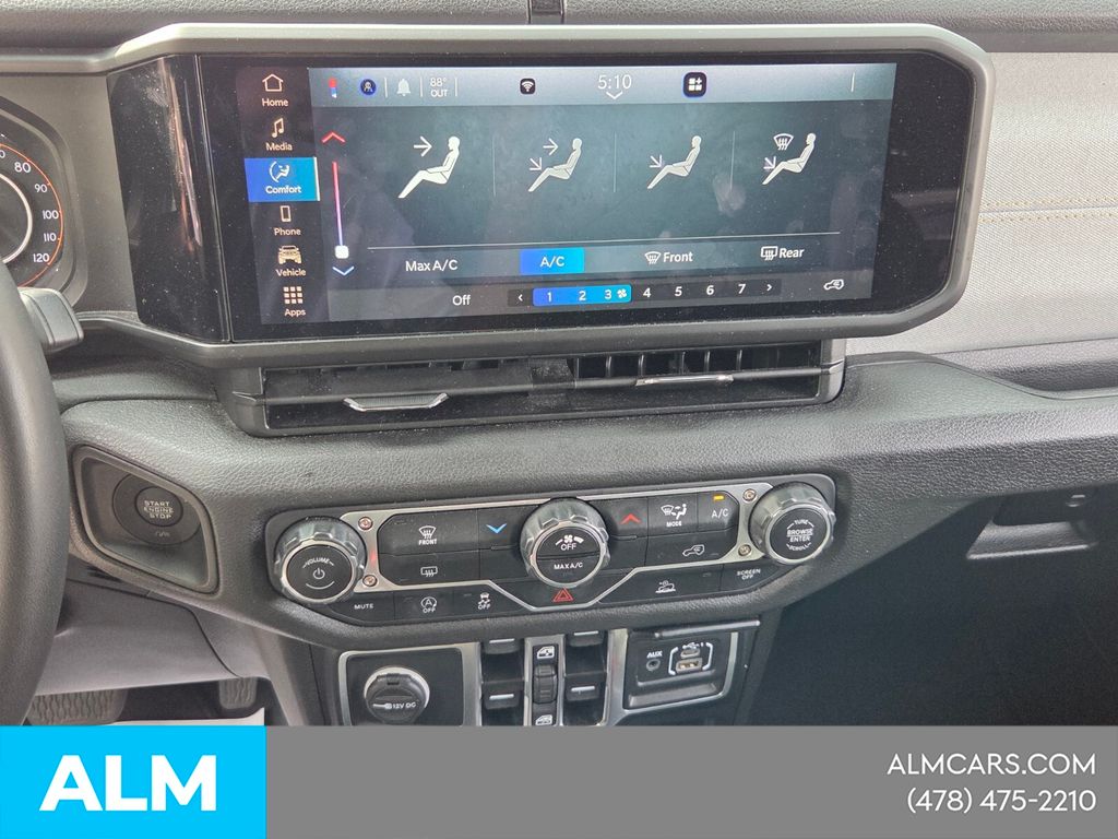 Used 2025 Black Jeep Sport S image 19