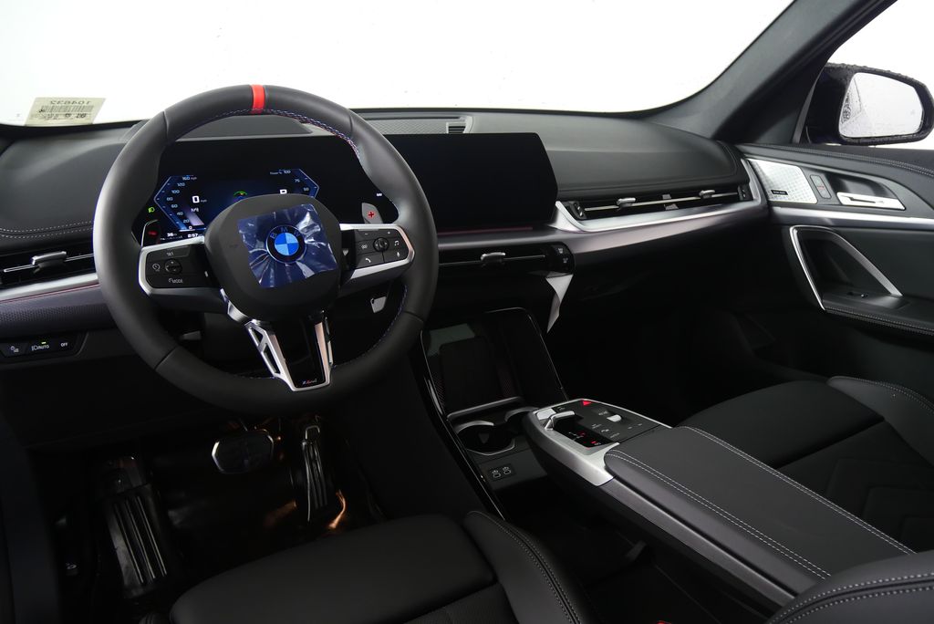 2025 BMW X1 M35i 17