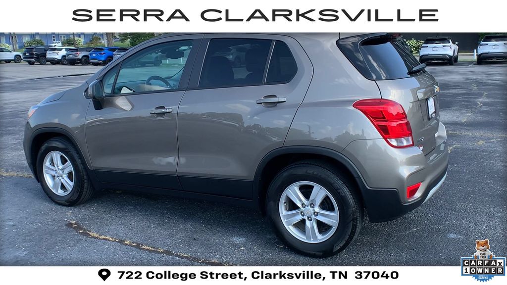View vehicle photo 6