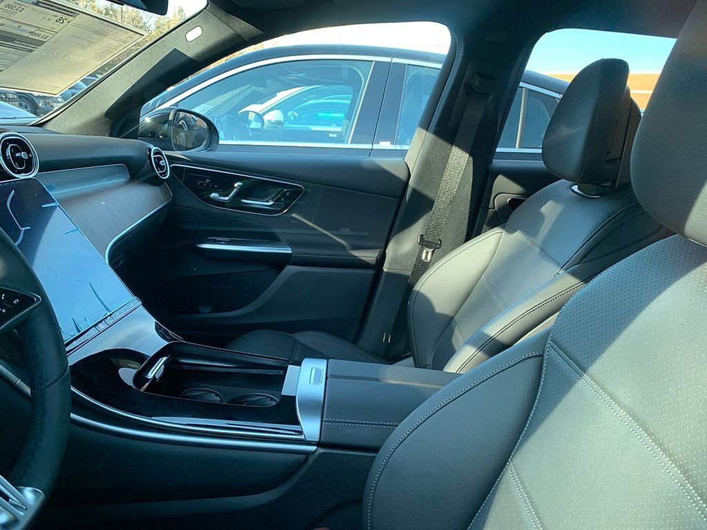 Thumbnail: 2026 Mercedes-Benz GLC - 3