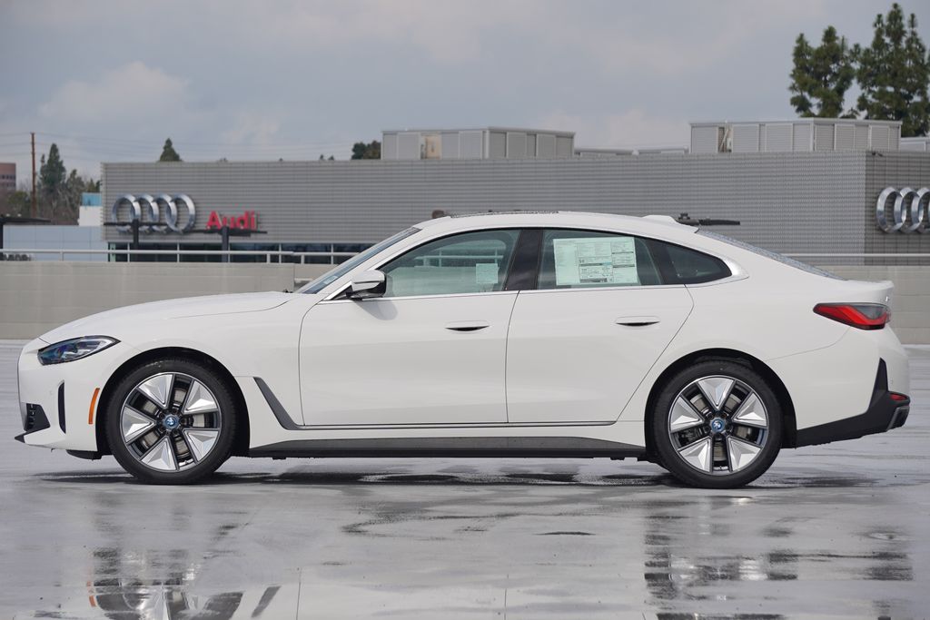 2024 BMW i4 eDrive40 4