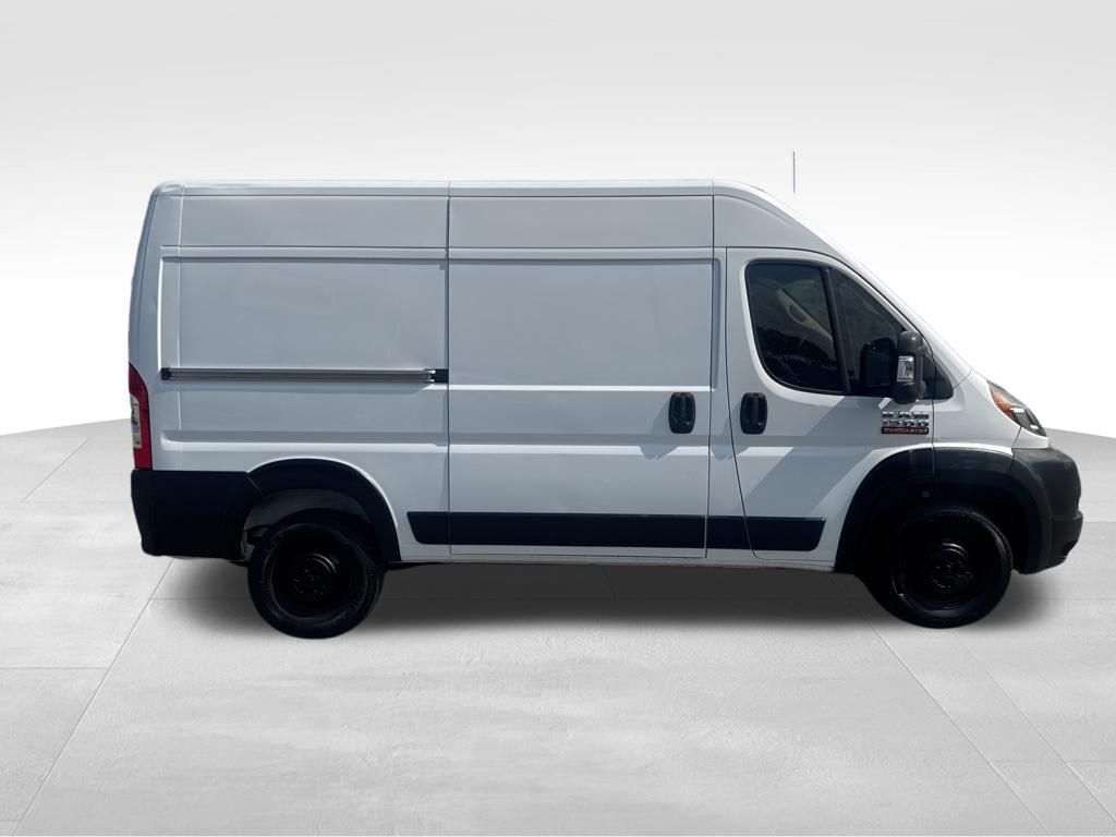 Used 2019 White Ram Base image 6