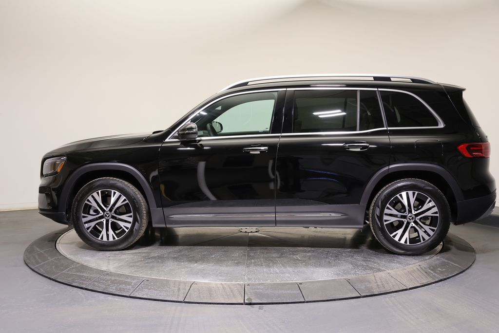 Thumbnail: 2026 Mercedes-Benz GLB - 4