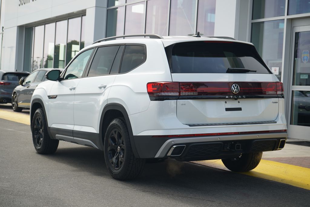 Thumbnail: 2026 Volkswagen Atlas - 3