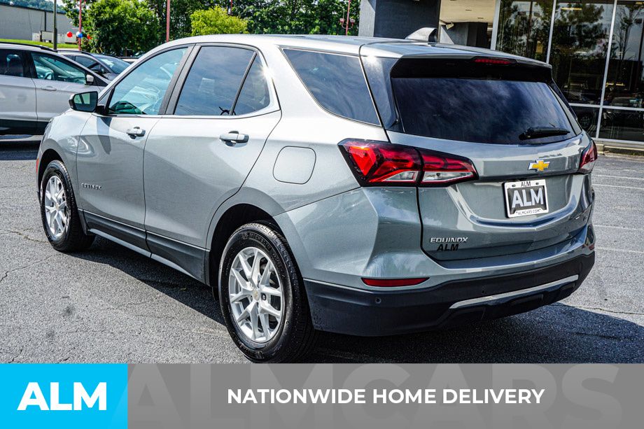 Used 2024 Gray Chevrolet LT image 5