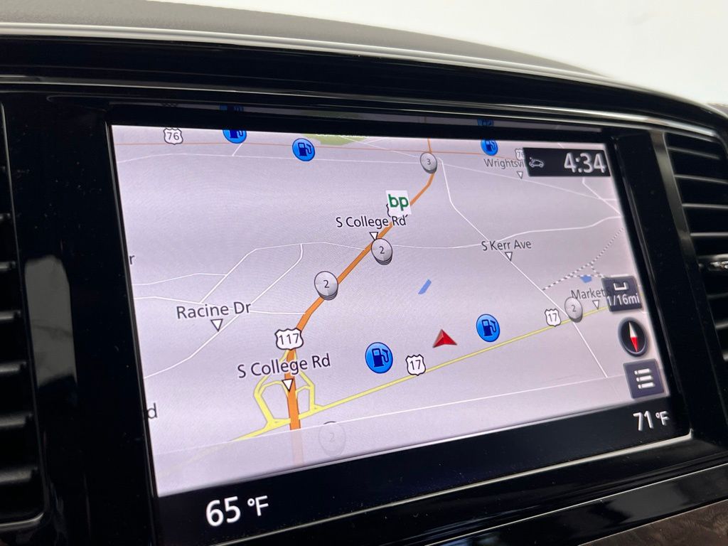 2021 INFINITI QX80 Premium Select 26