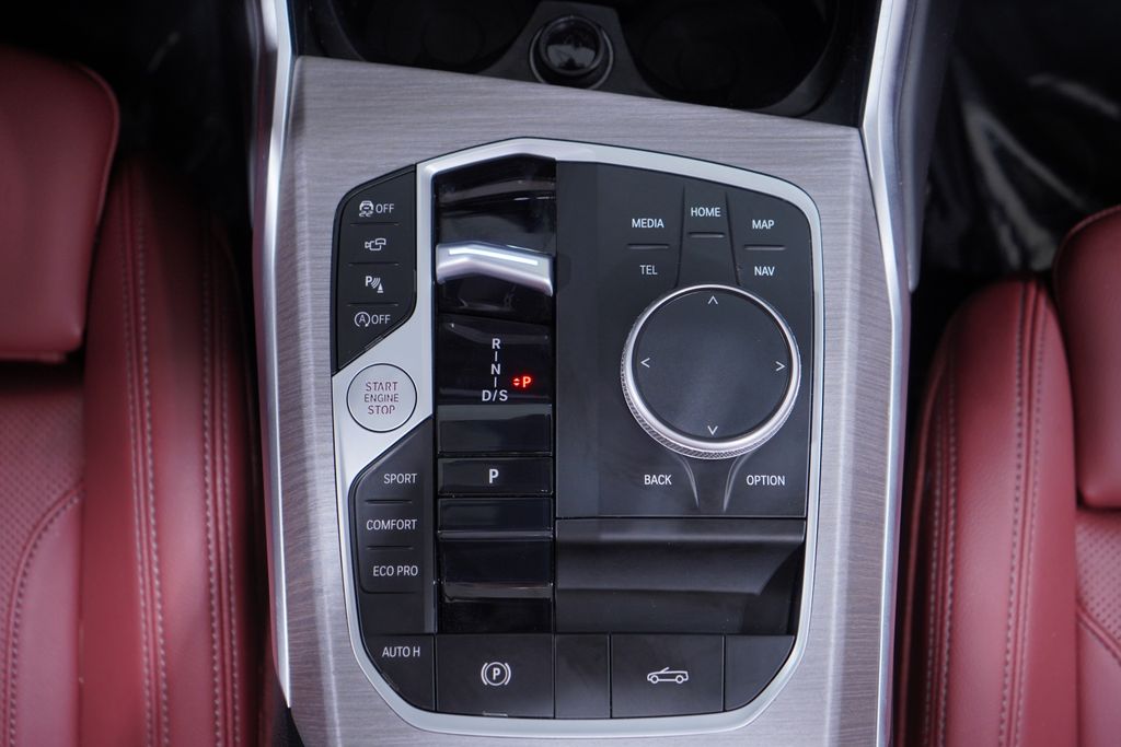 Thumbnail: 2025 BMW 4 Series - 17