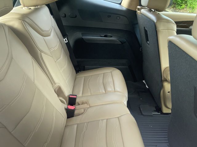 Thumbnail: 2023 Cadillac XT6 - 8