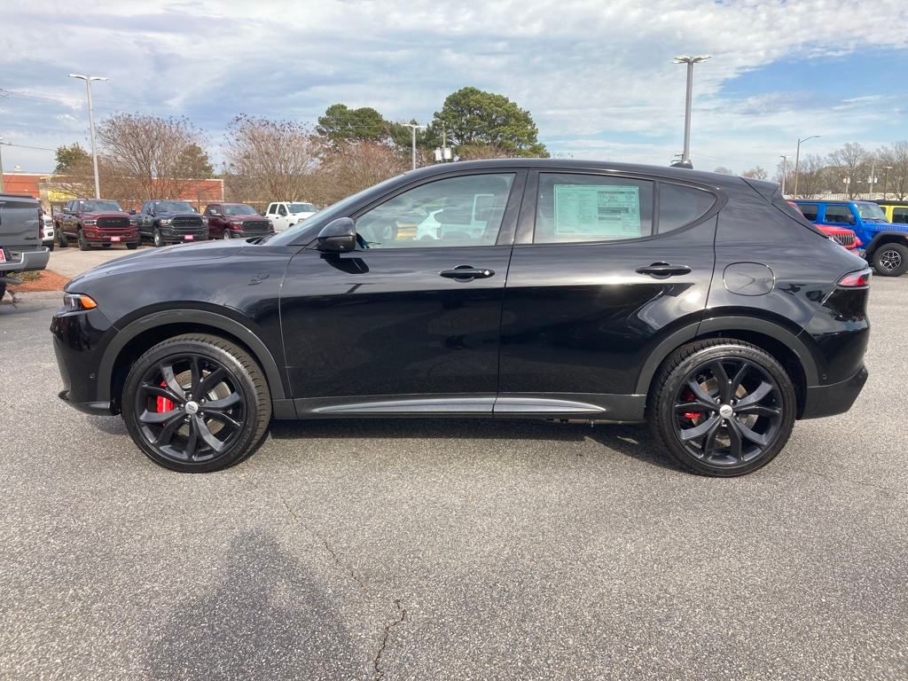 New 2024 Black Dodge R/T Plus image 2