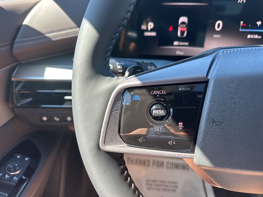 2025 Champagne Silver Metallic Nissan Murano Platinum AWD SUV