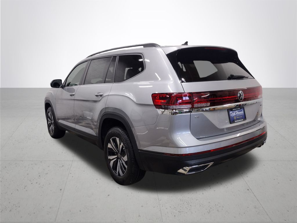 2025 Volkswagen Atlas 2.0T SE