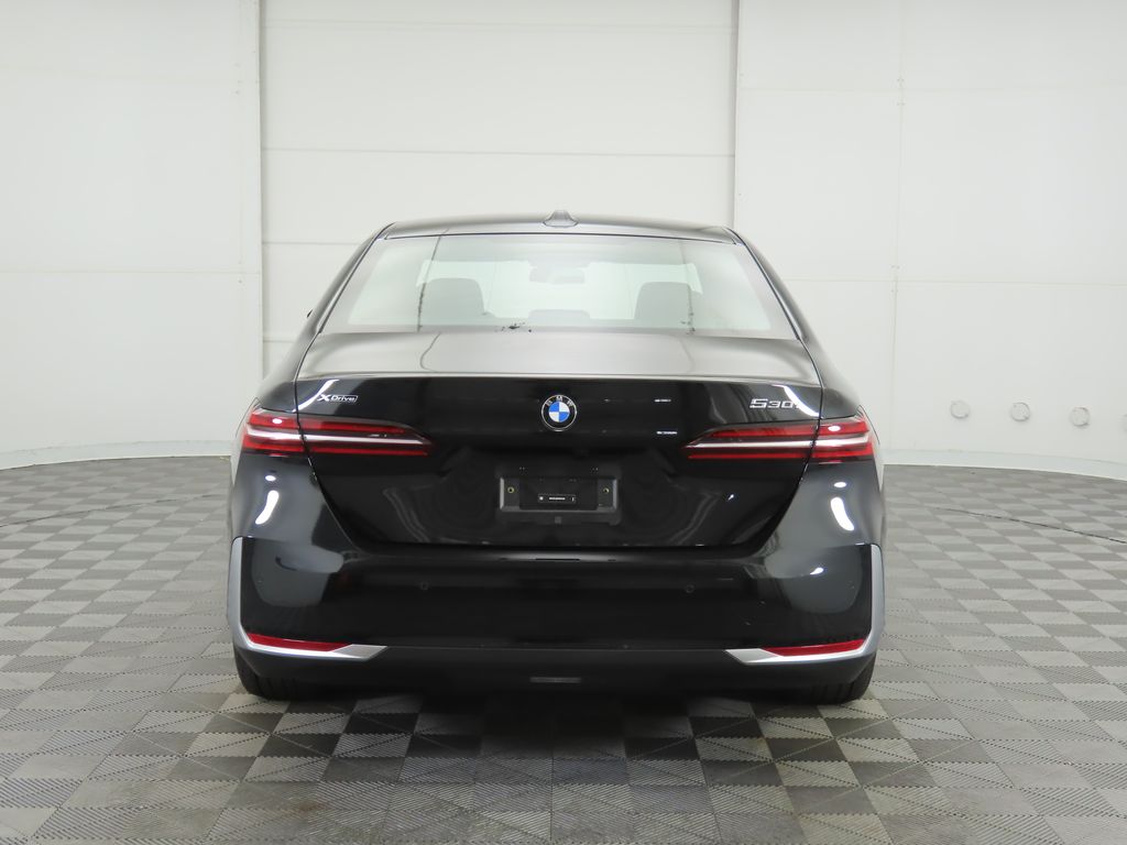 2024 BMW 5 Series 530i xDrive 6