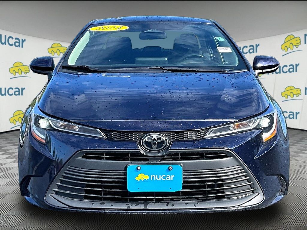 2024 Toyota Corolla — photo 2