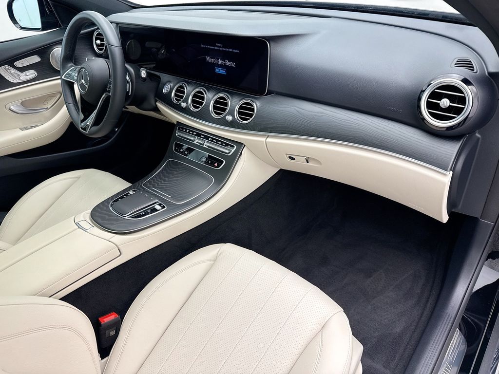 Thumbnail: 2023 Mercedes-Benz E-Class - 20
