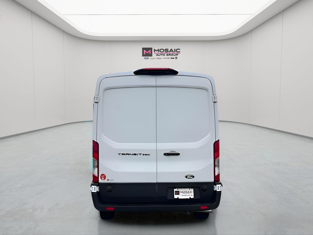 2026 Ford Transit-250
