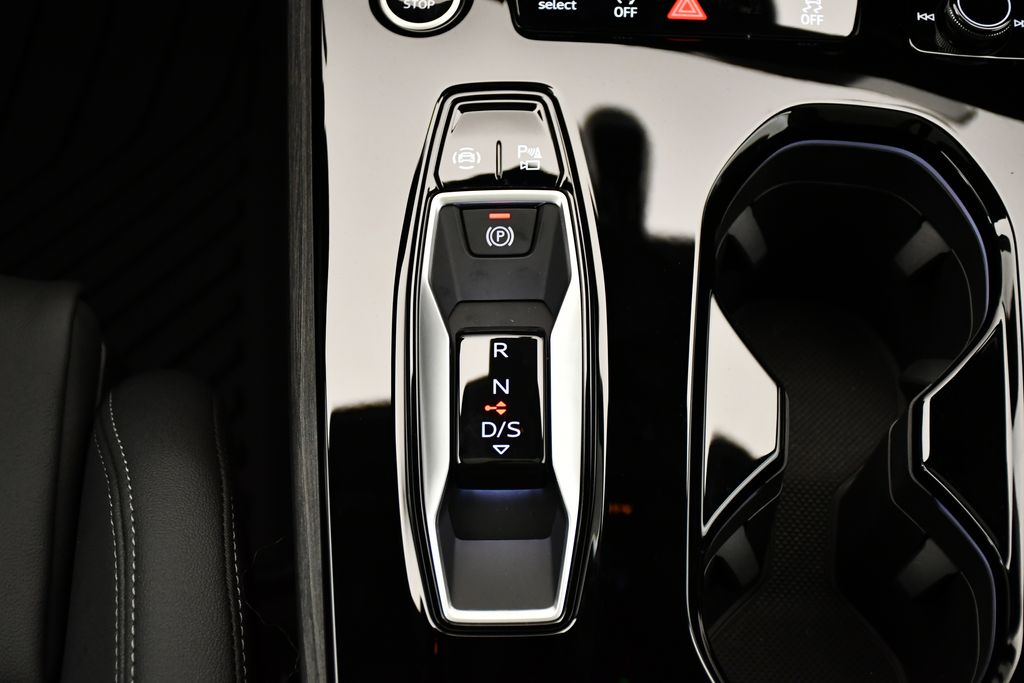 Thumbnail: 2025 Audi A5 - 29