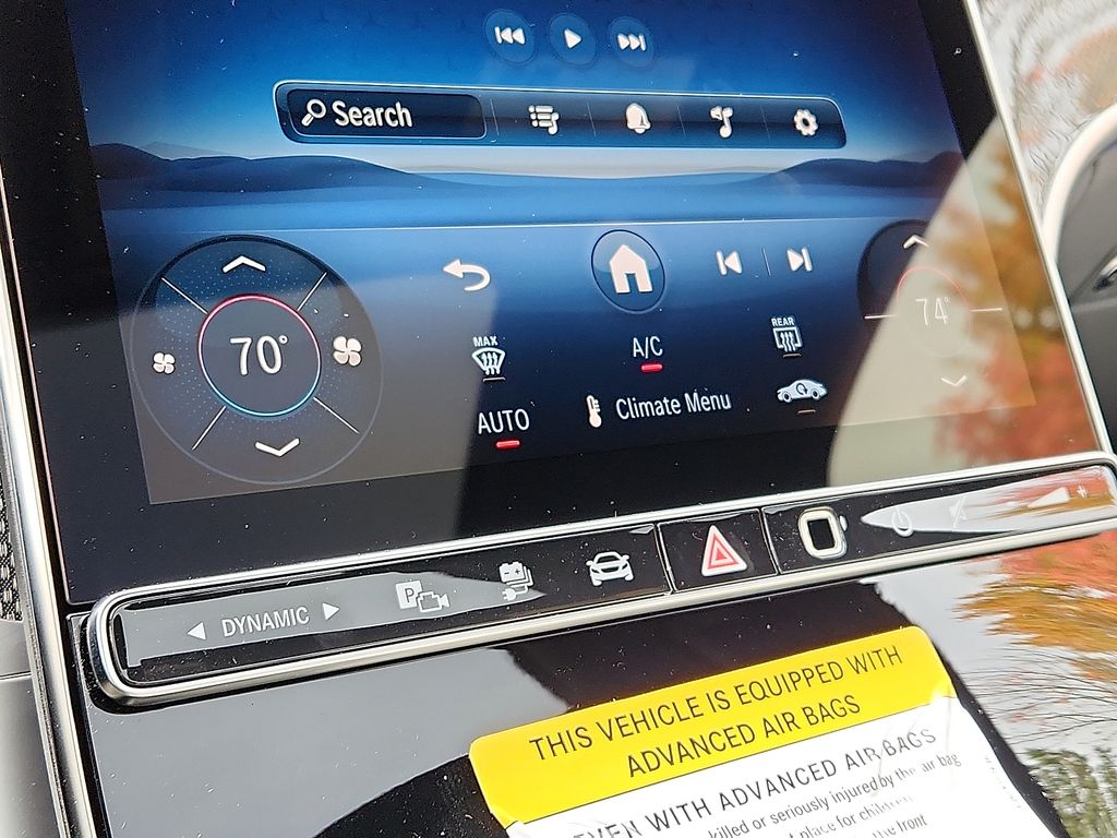 Thumbnail: 2026 Mercedes-Benz GLC - 11