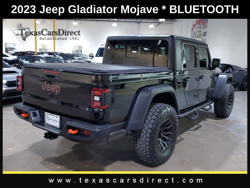 2023 Jeep Gladiator Mojave 11