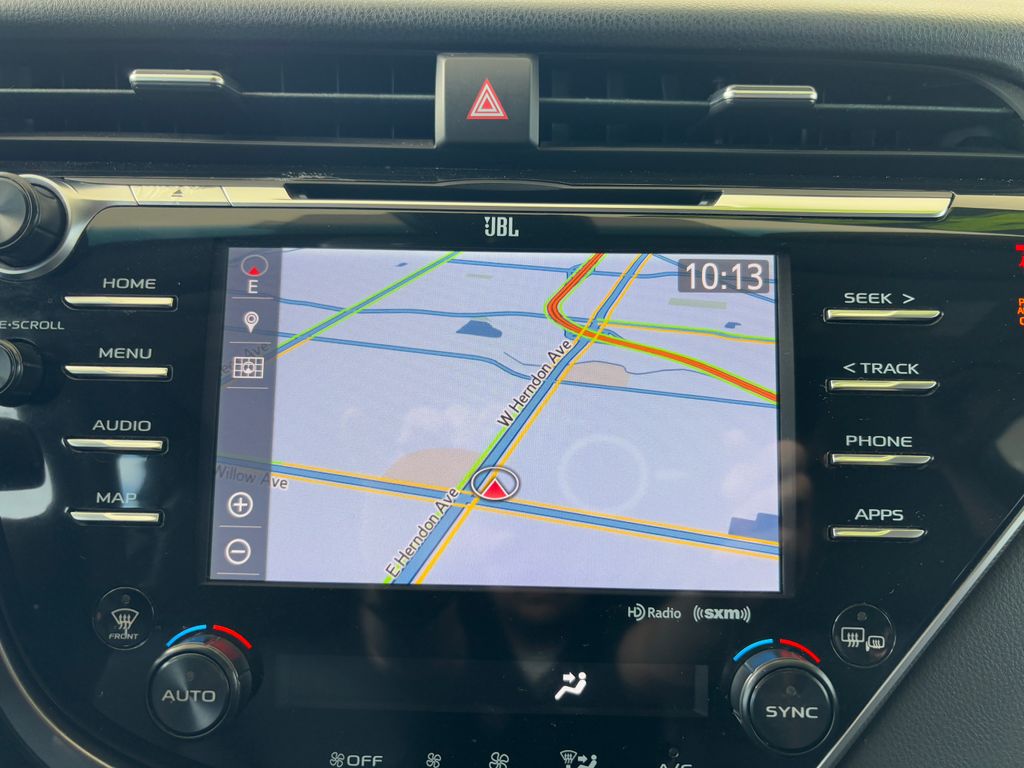 2018 Toyota Camry XSE 15