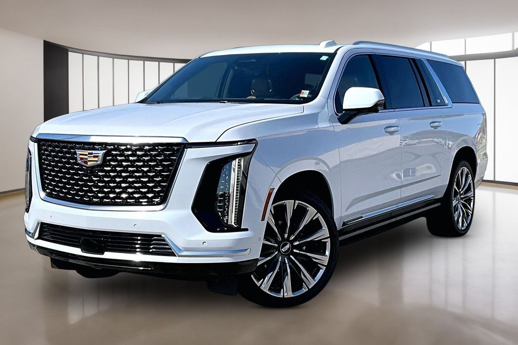 Vibrant White Tricoat 2026 Cadillac Escalade ESV SUV / Crossover Four-Wheel Drive