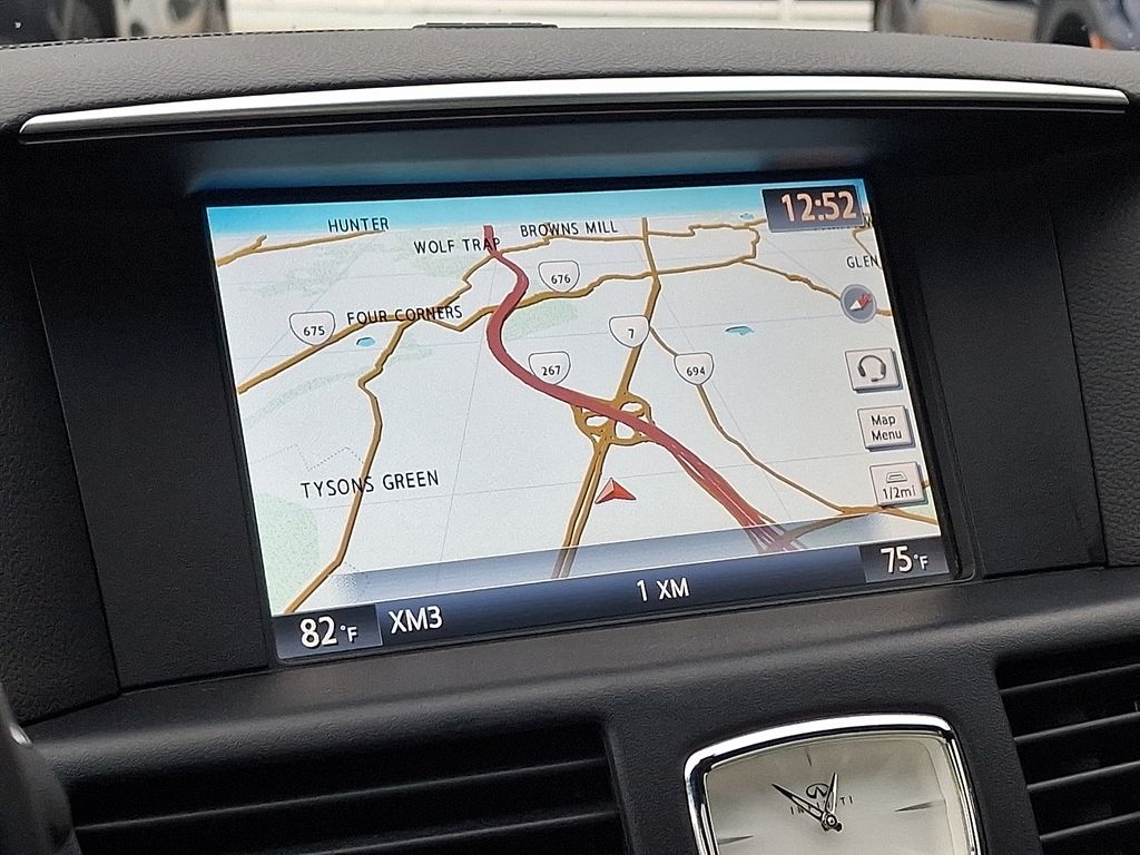 Thumbnail: 2015 INFINITI Q70 - 17