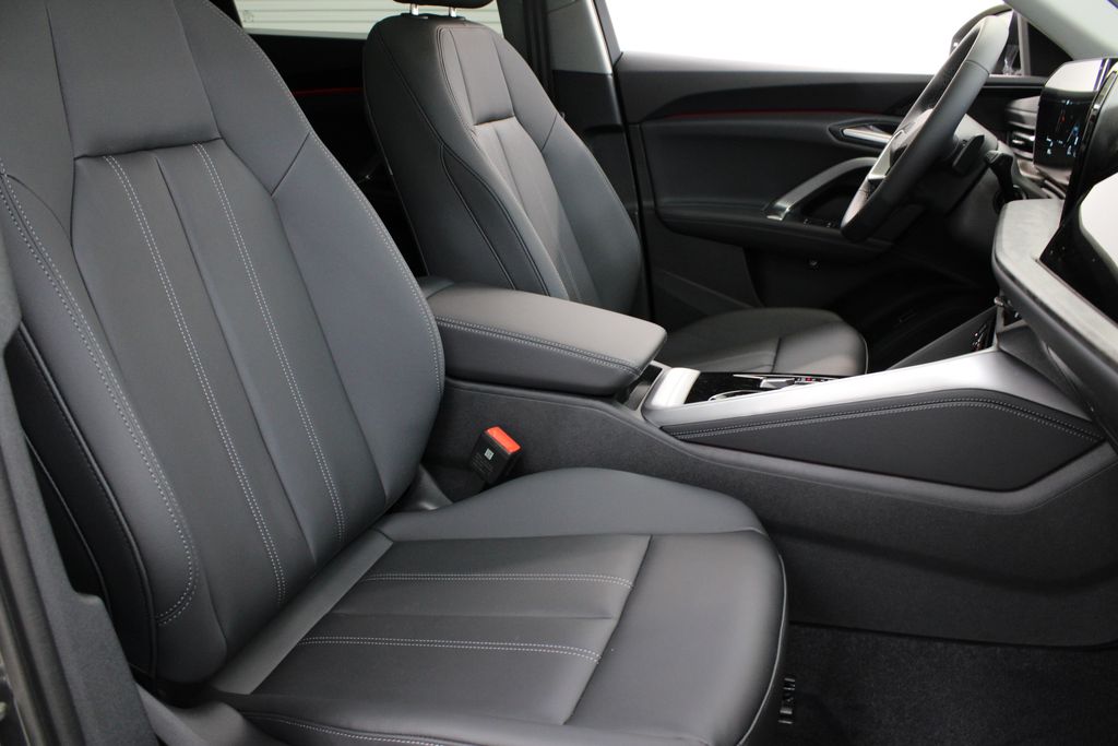 new 2025 Audi Q5 car, priced at $55,202