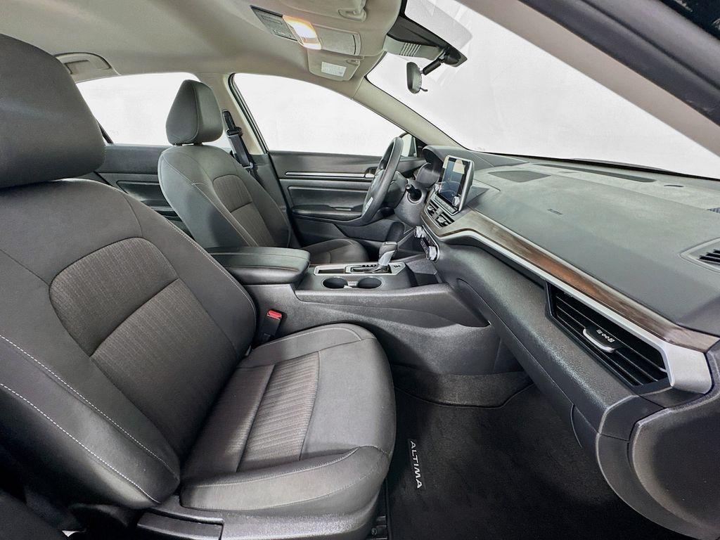 Used Car 2025 Nissan Altima  2.5 Sv For Sale Under $25,000 In Austin, Texas