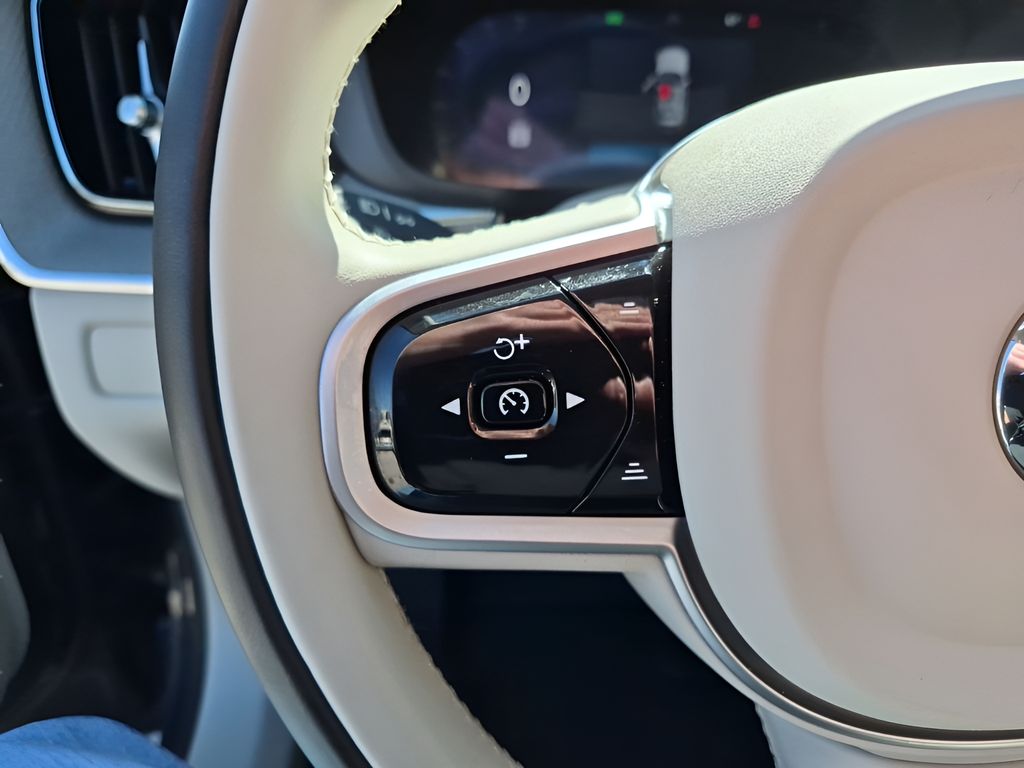 Used Car 2025 Volvo Xc60  B5 Plus For Sale Under $40,000 In Austin, Texas