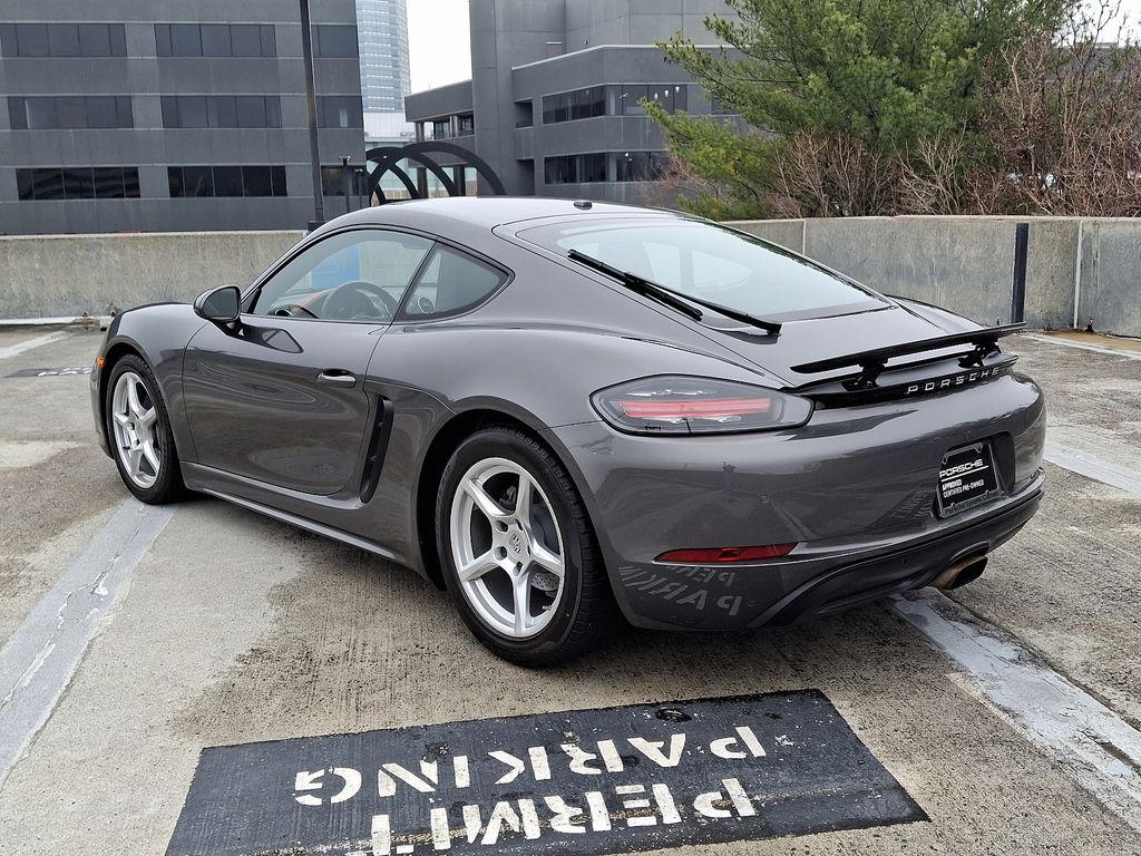 2017 Porsche 718 Cayman  6