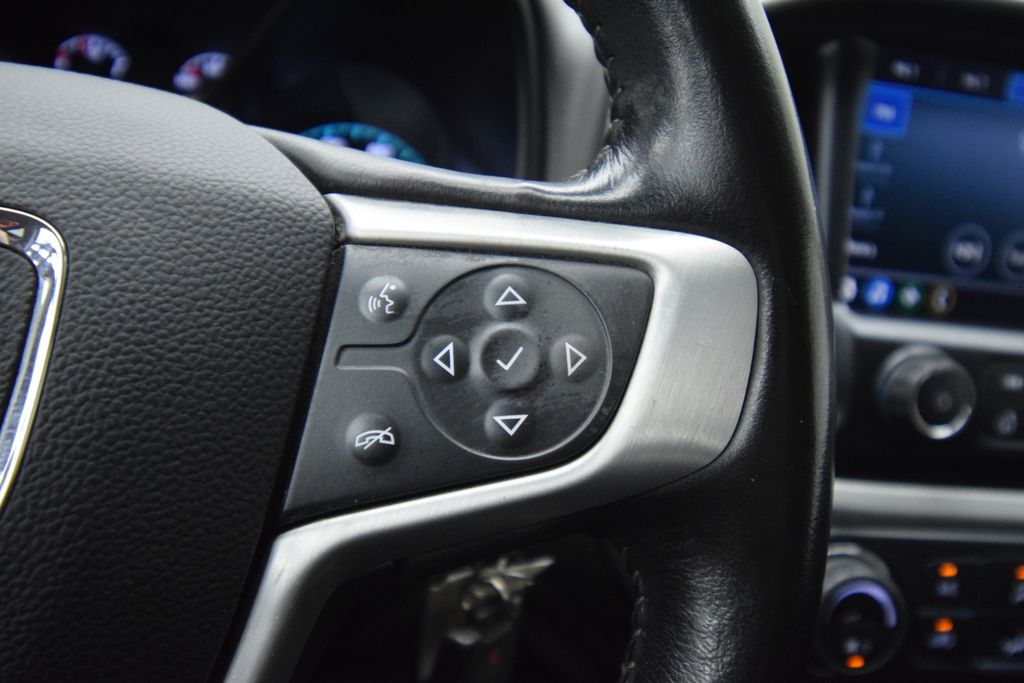 used 2022 GMC Canyon car, priced at $27,095