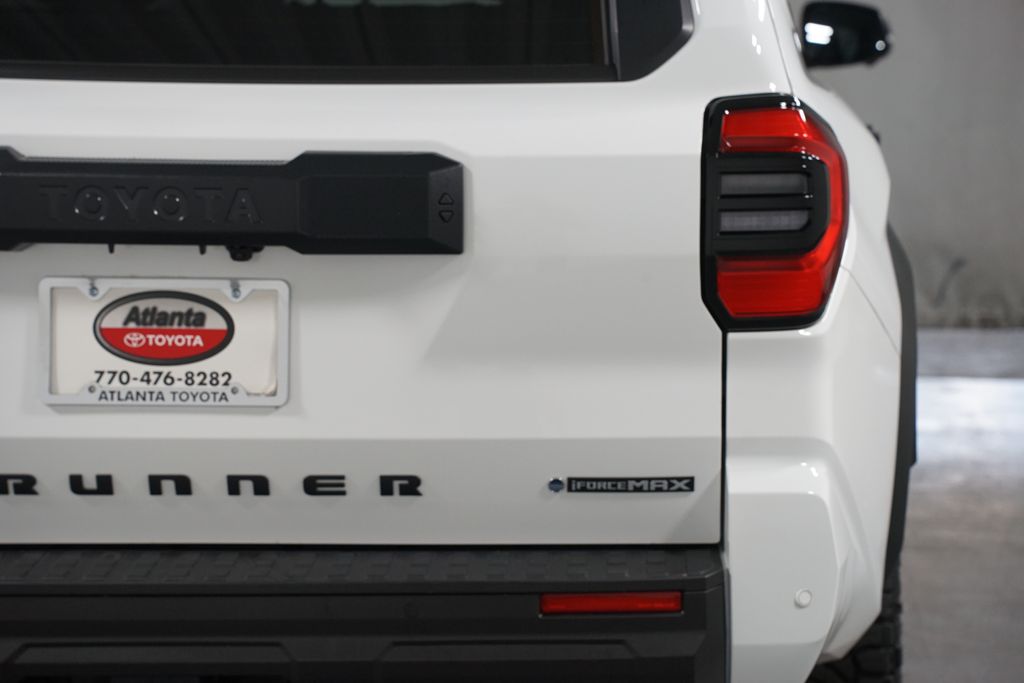 Thumbnail: 2025 Toyota 4Runner - 10