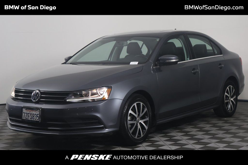 2017 Volkswagen Jetta SE -
                San Diego, CA