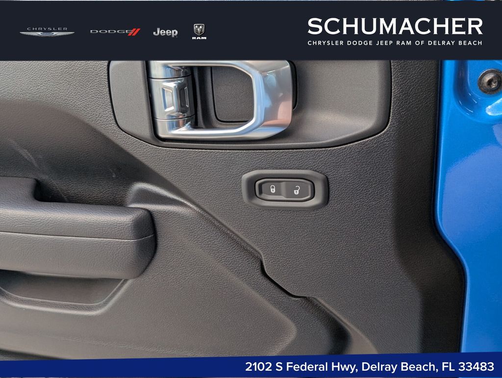 new 2026 Jeep Wrangler car, priced at $40,080